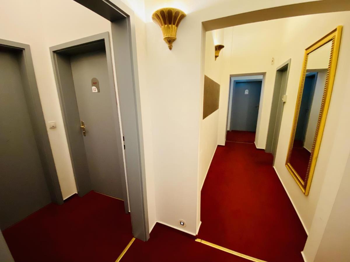 Doppelzimmer Tresen, Direkt Am Alten Strom Rostock Exterior photo